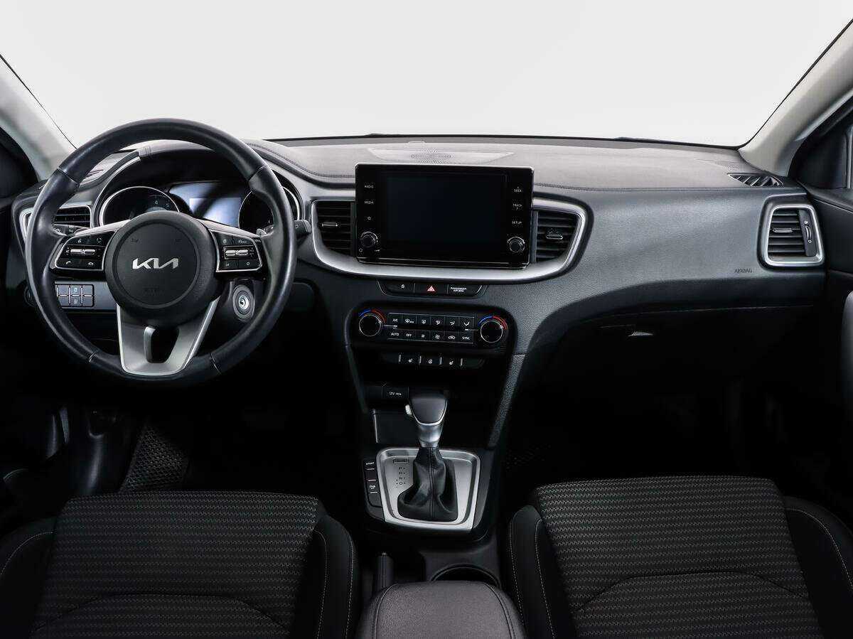 Купить Kia XCeed с пробегом. Фото: #7