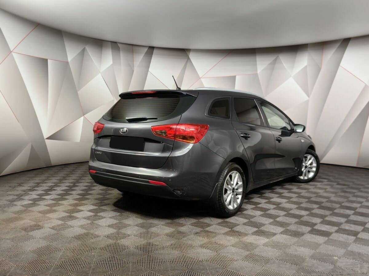 Купить Kia Ceed с пробегом. Фото: #1