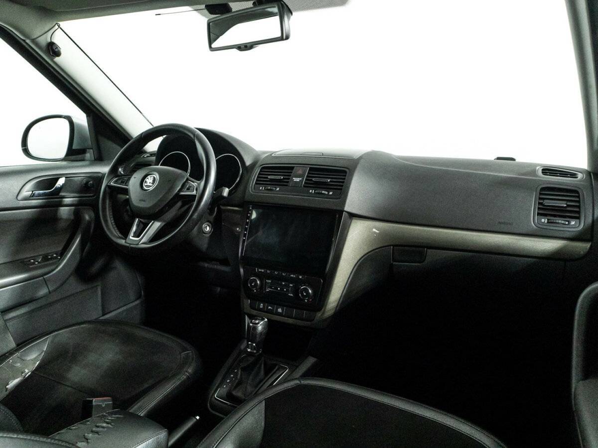 Купить Skoda Yeti с пробегом. Фото: #8