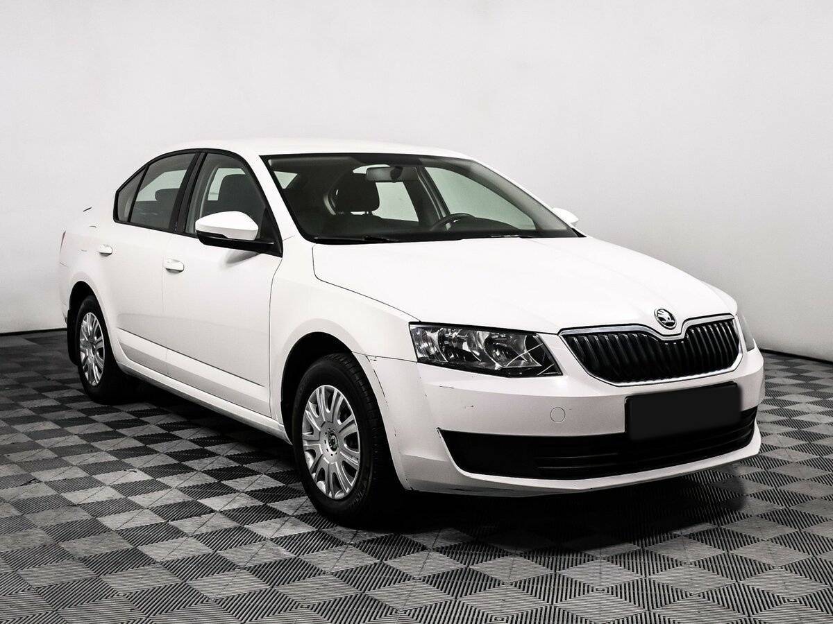 Купить Skoda Octavia с пробегом. Фото: #2