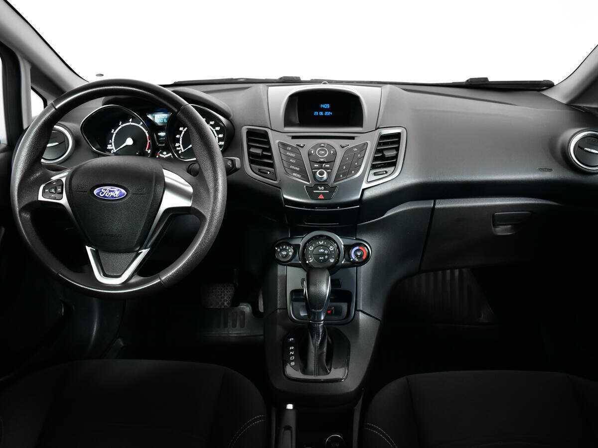 Купить Ford Fiesta с пробегом. Фото: #11