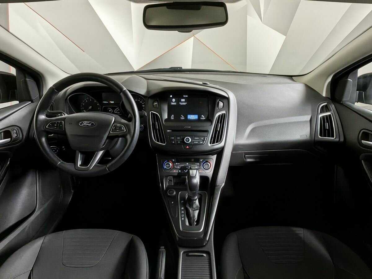 Купить Ford Focus с пробегом. Фото: #9