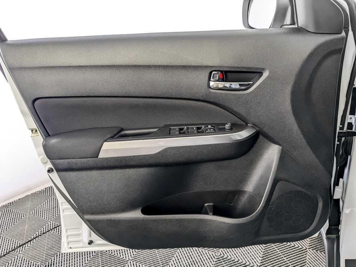 Купить Suzuki Vitara с пробегом. Фото: #14