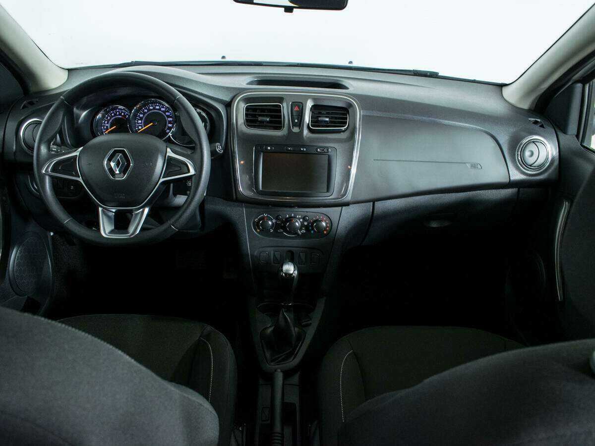 Купить Renault Logan с пробегом. Фото: #11