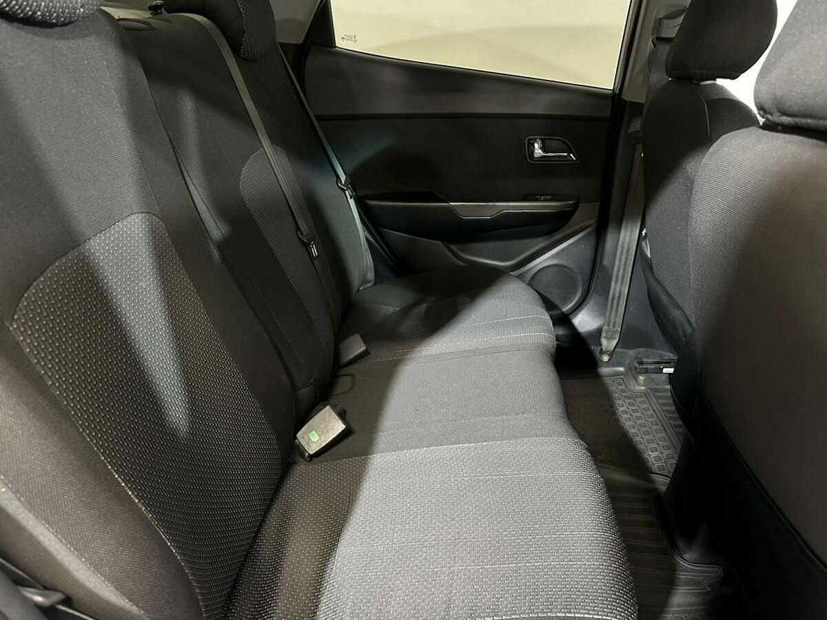 Купить Kia Rio с пробегом. Фото: #10