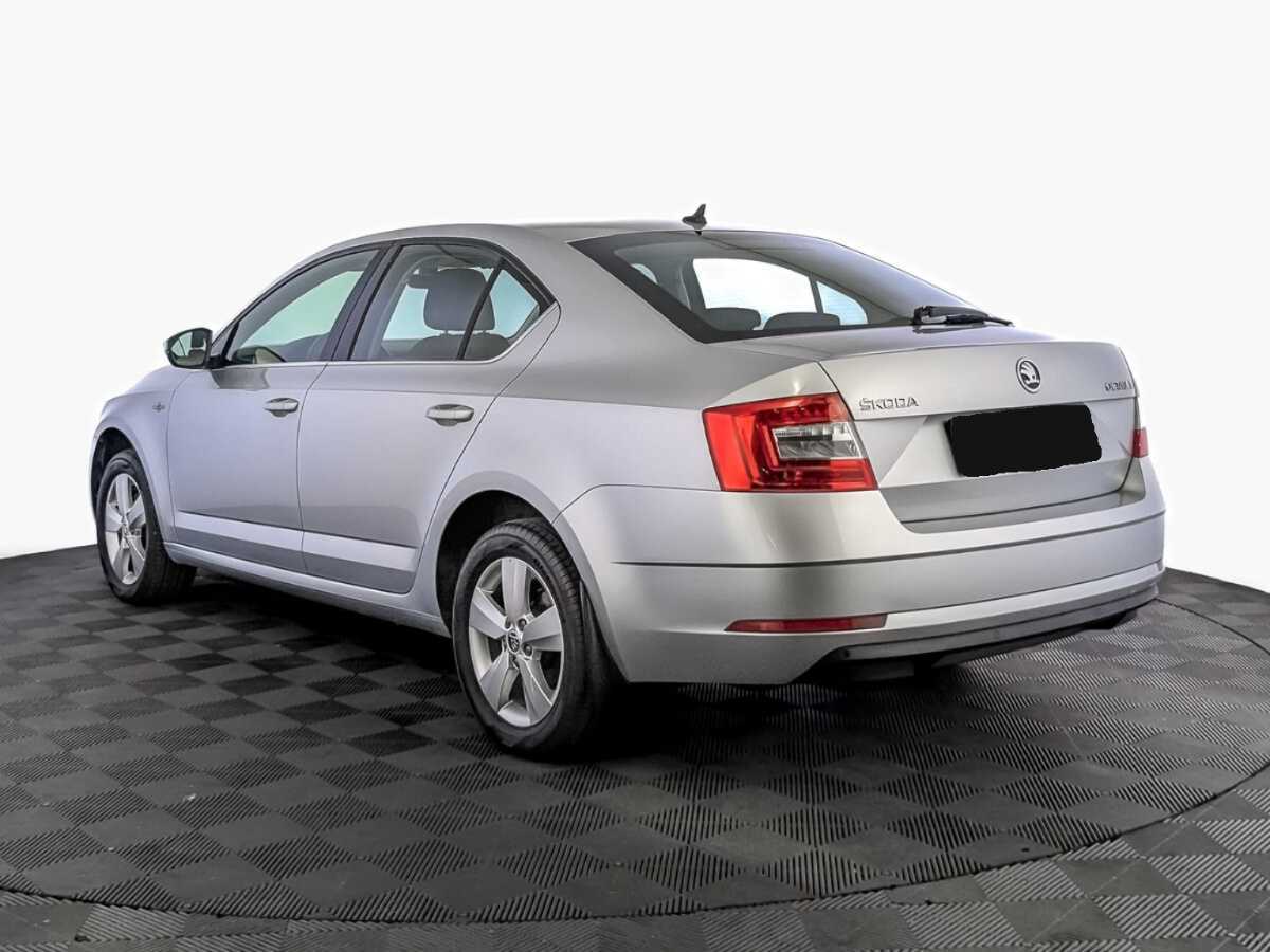 Купить Skoda Octavia с пробегом. Фото: #6