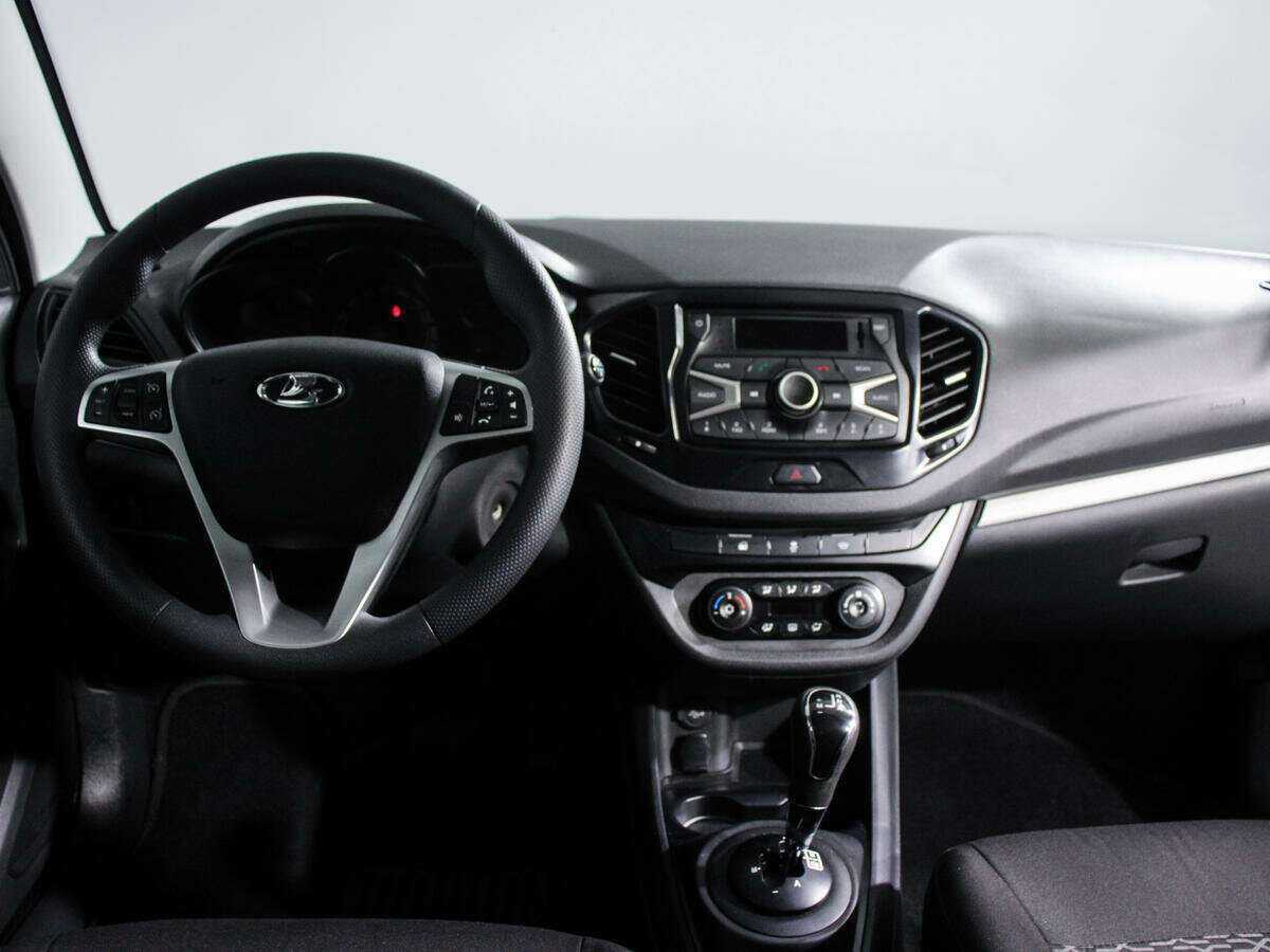 Купить Lada (ВАЗ) Vesta с пробегом. Фото: #8