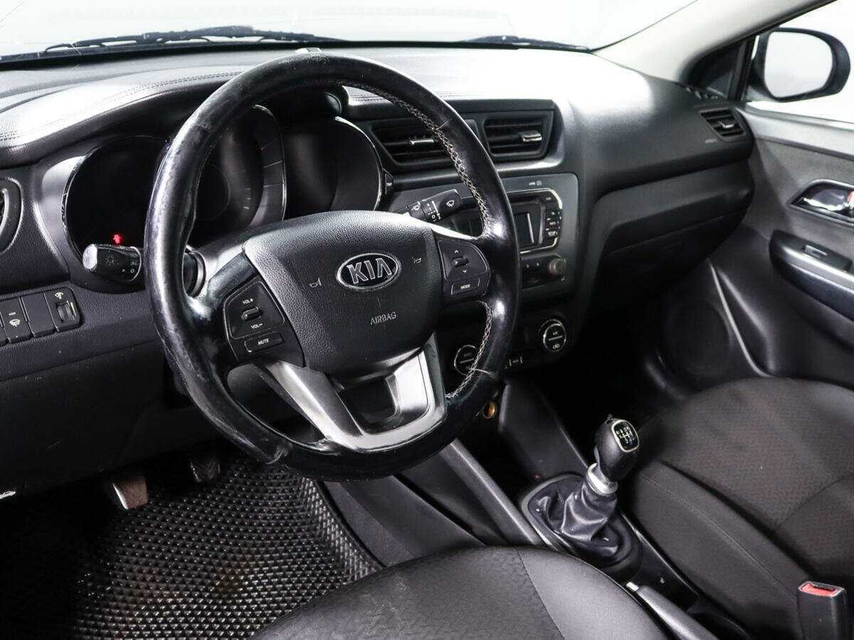 Купить Kia Rio с пробегом. Фото: #13