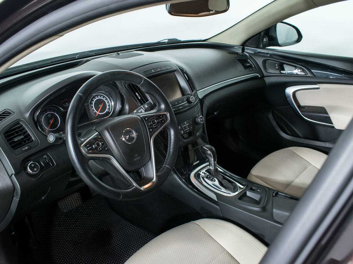 Купить Opel Insignia с пробегом. Фото: #12