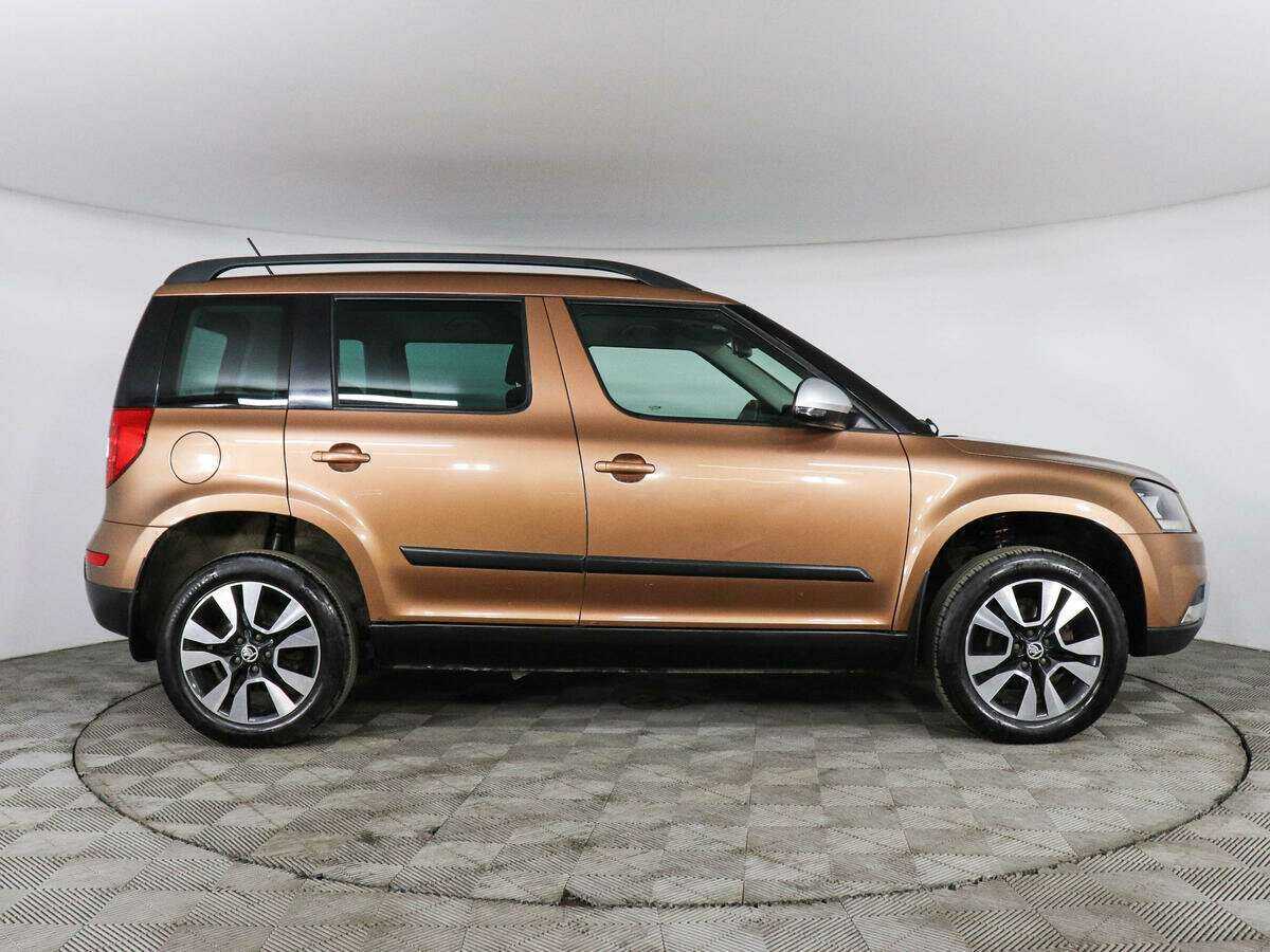 Купить Skoda Yeti с пробегом. Фото: #3
