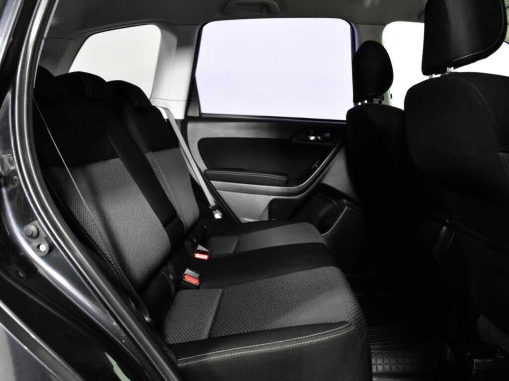 Купить Subaru Forester с пробегом. Фото: #9