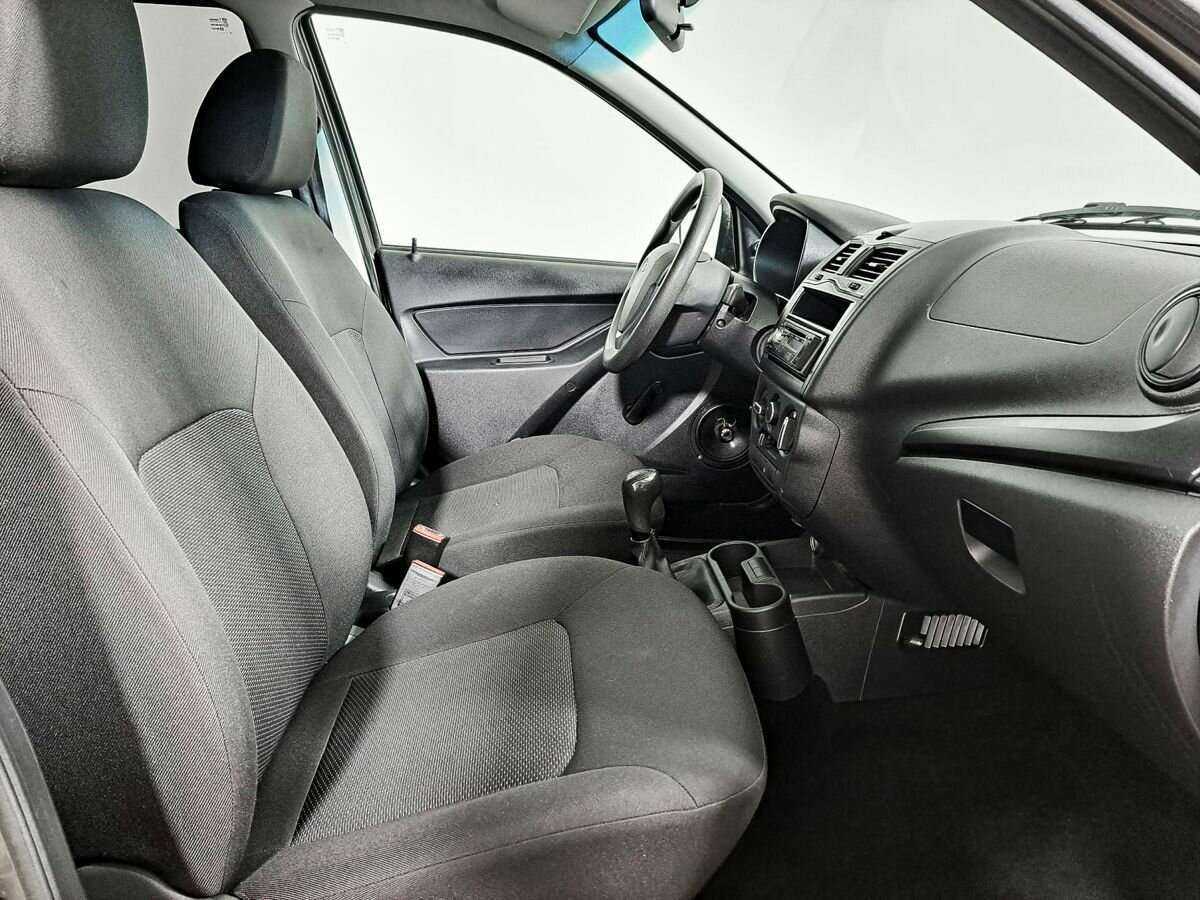 Купить Lada (ВАЗ) Granta с пробегом. Фото: #8