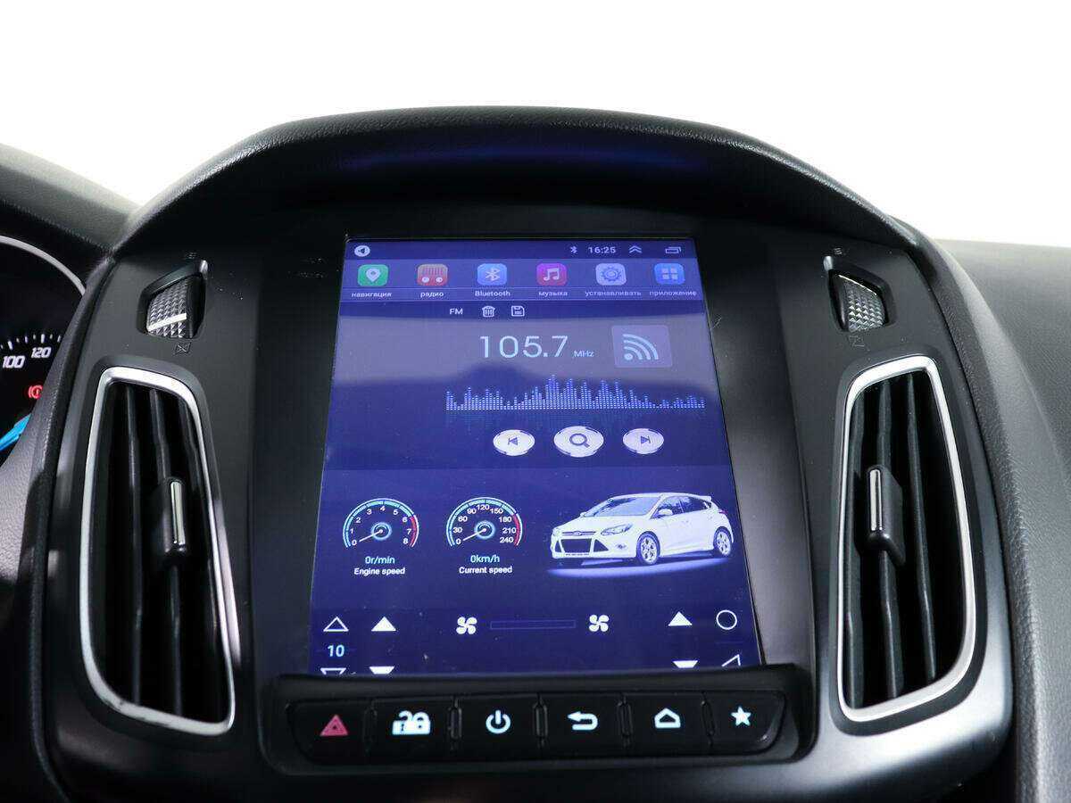 Купить Ford Focus с пробегом. Фото: #18