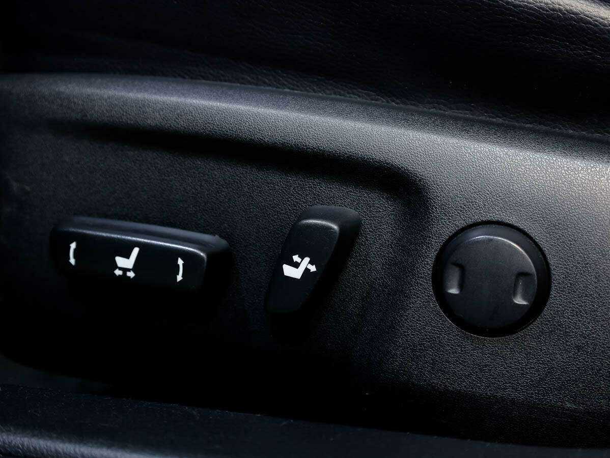 Купить Toyota Camry с пробегом. Фото: #13