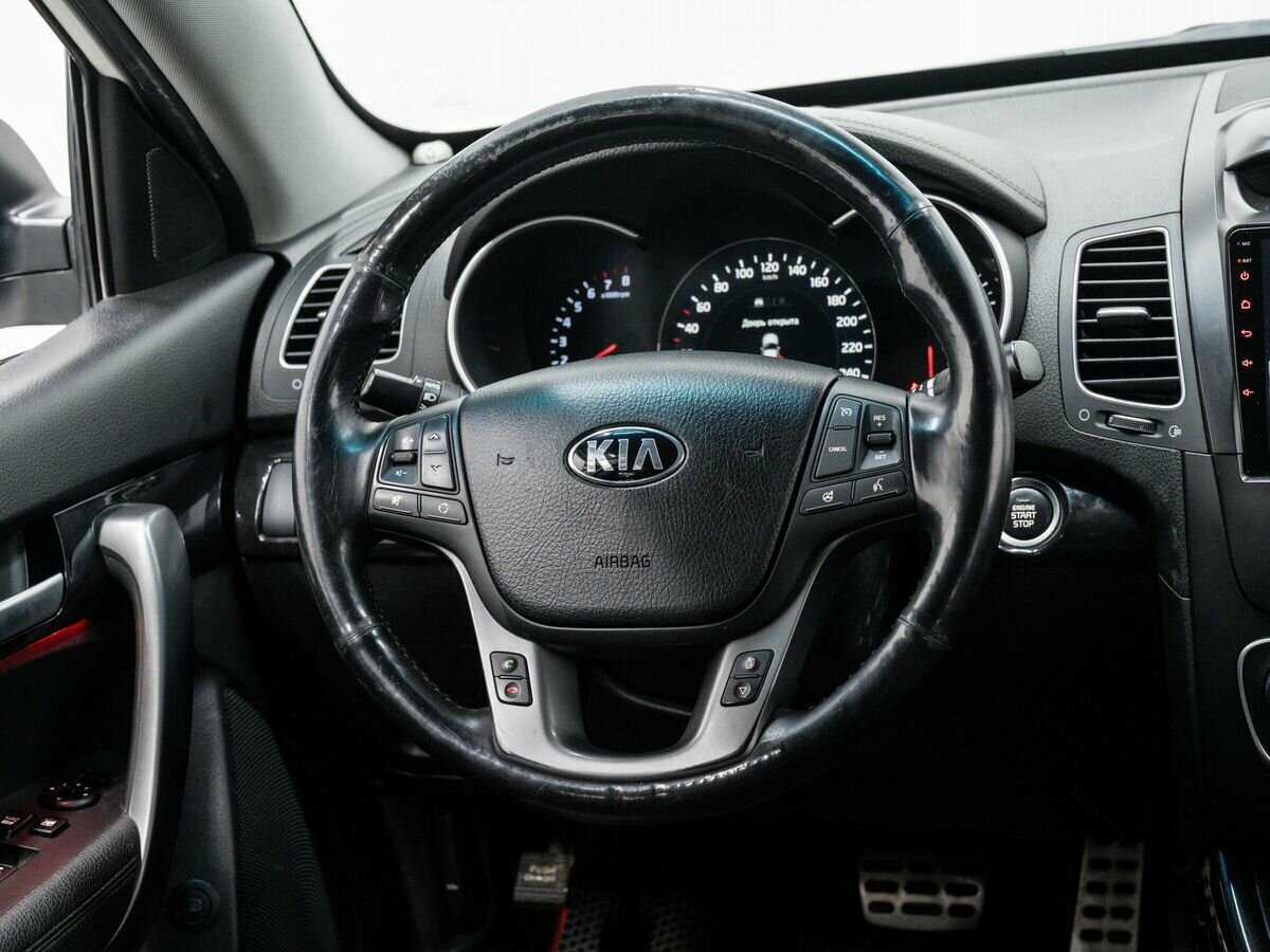 Купить Kia Sorento с пробегом. Фото: #10