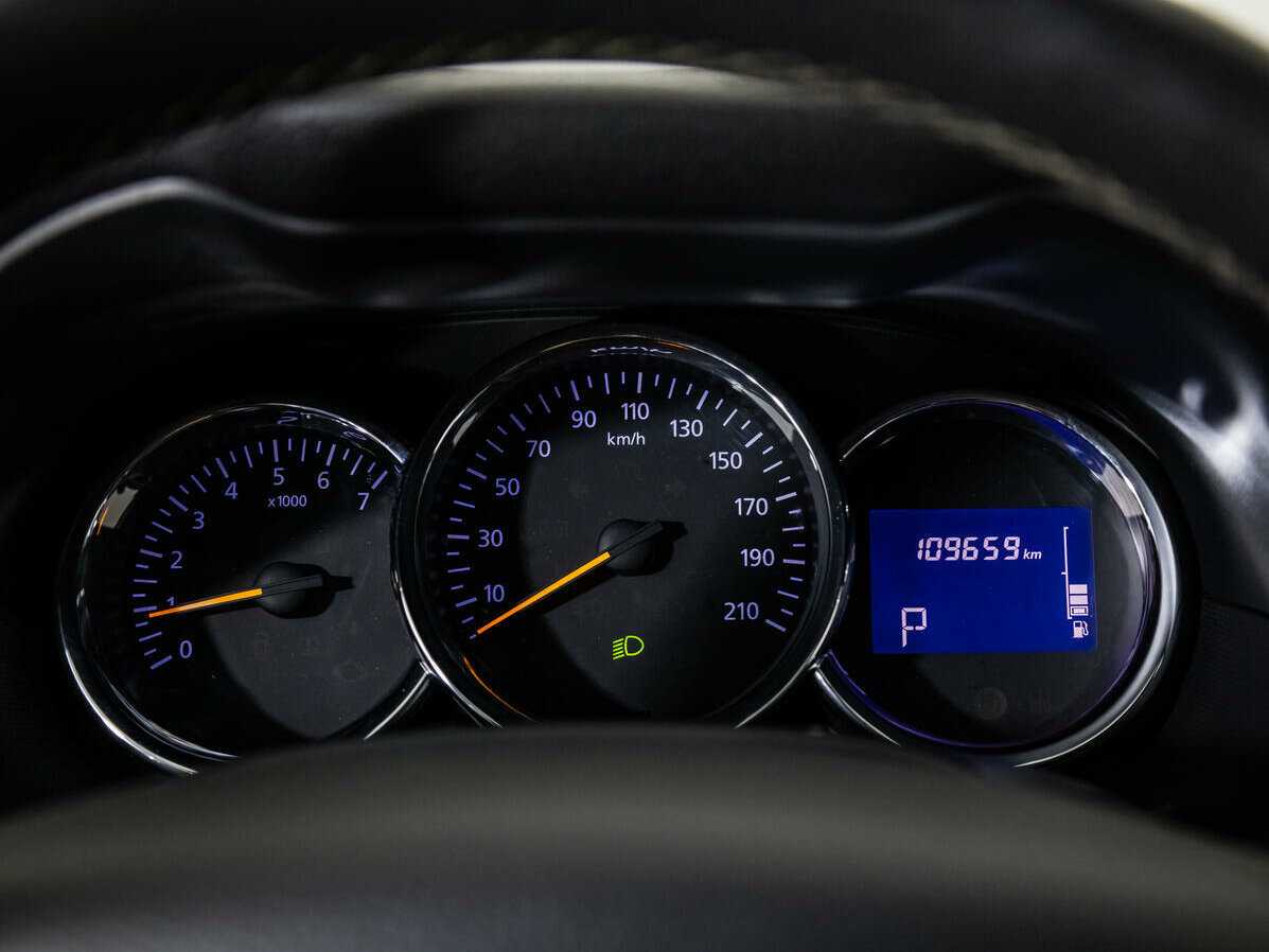 Купить Renault Duster с пробегом. Фото: #11