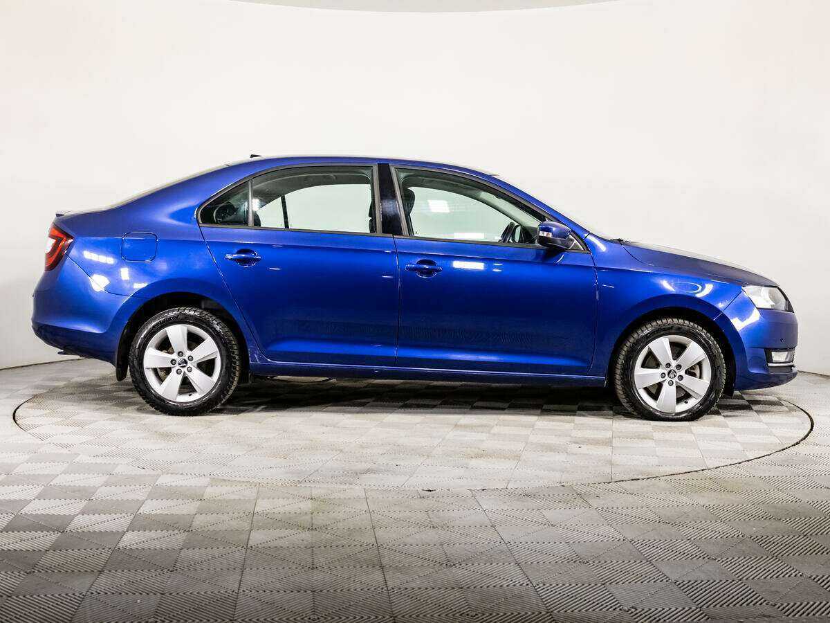 Купить Skoda Rapid с пробегом. Фото: #3