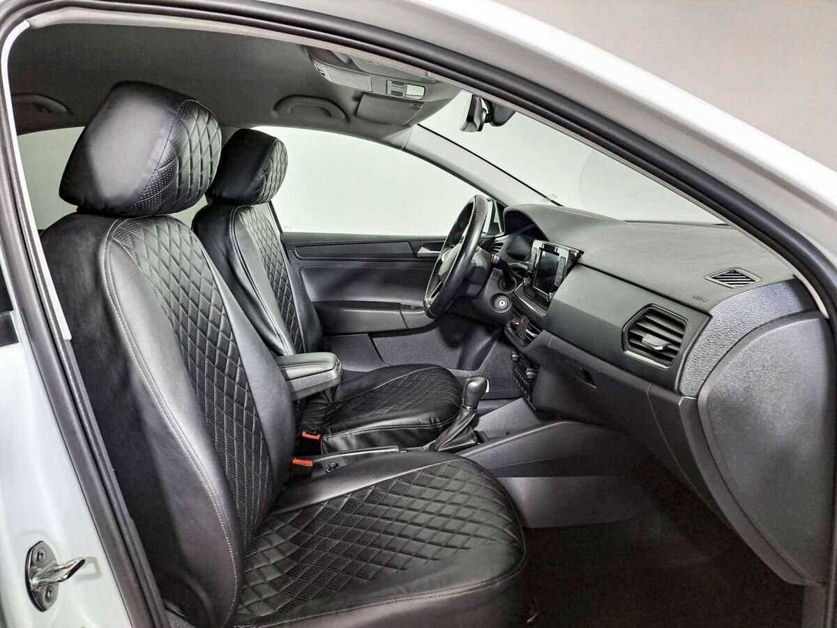 Купить Volkswagen Polo с пробегом. Фото: #8