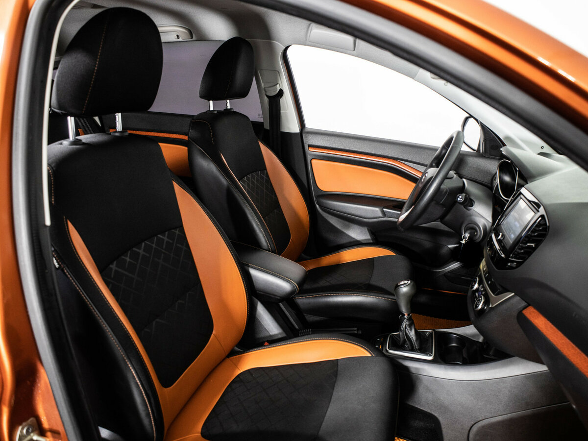 Купить Lada (ВАЗ) Vesta с пробегом. Фото: #11