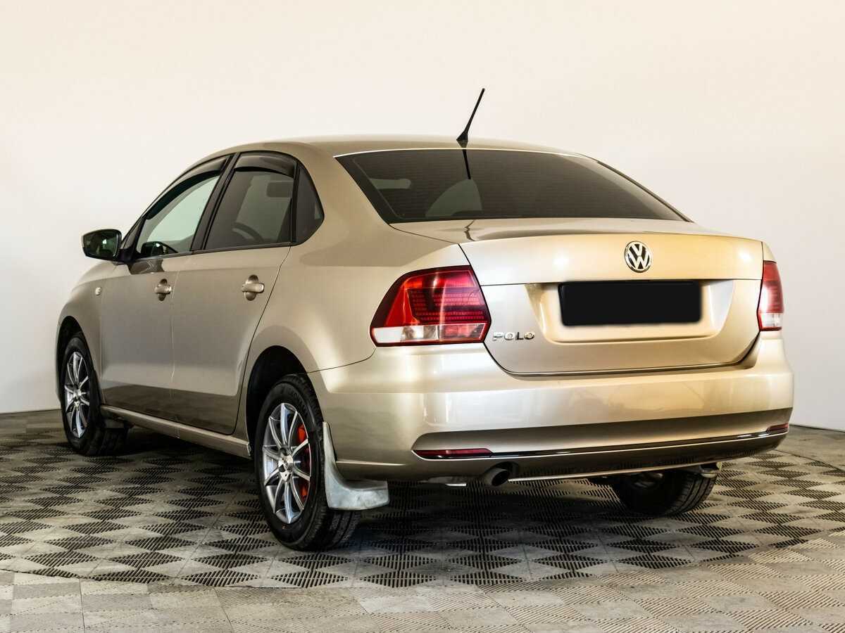 Купить Volkswagen Polo с пробегом. Фото: #6