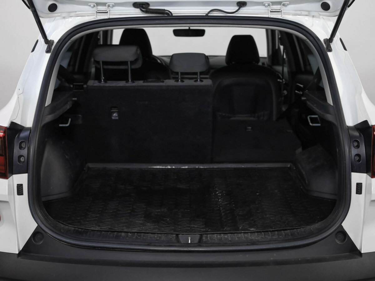 Купить Kia Seltos с пробегом. Фото: #22