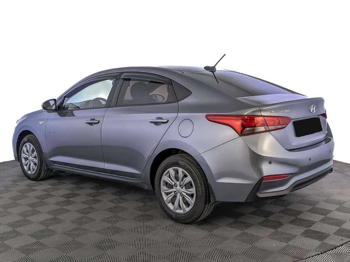 Купить Hyundai Solaris с пробегом. Фото: #6