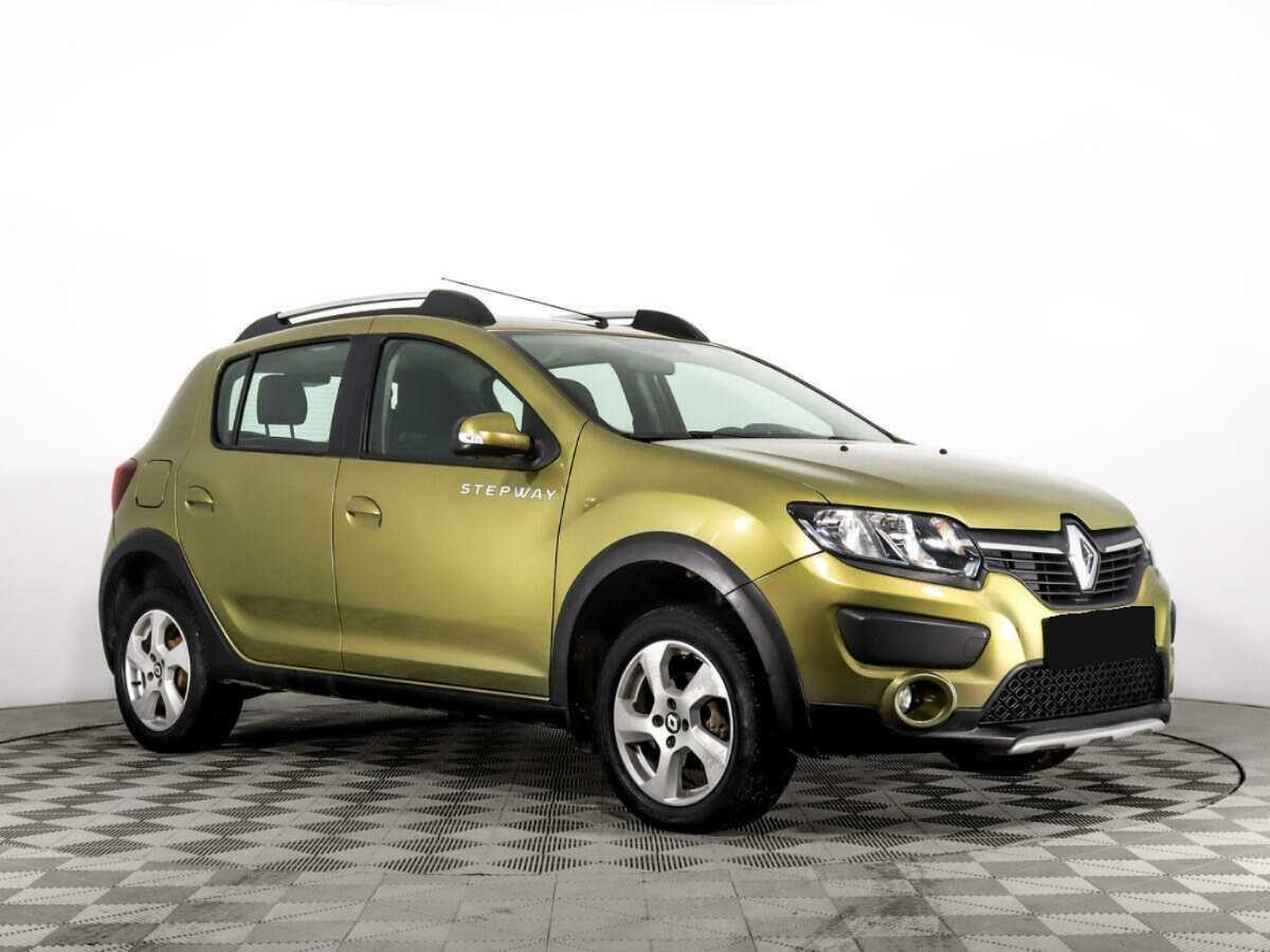 Купить Renault Sandero с пробегом. Фото: #2