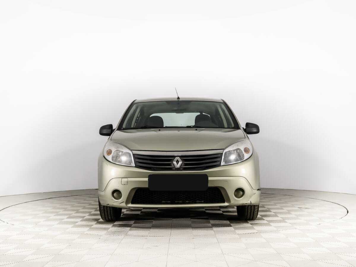 Купить Renault Sandero с пробегом. Фото: #1
