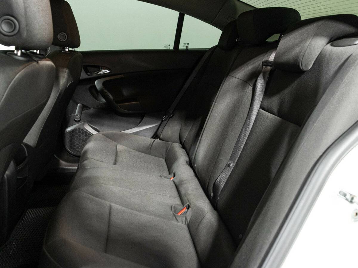 Купить Opel Insignia с пробегом. Фото: #8