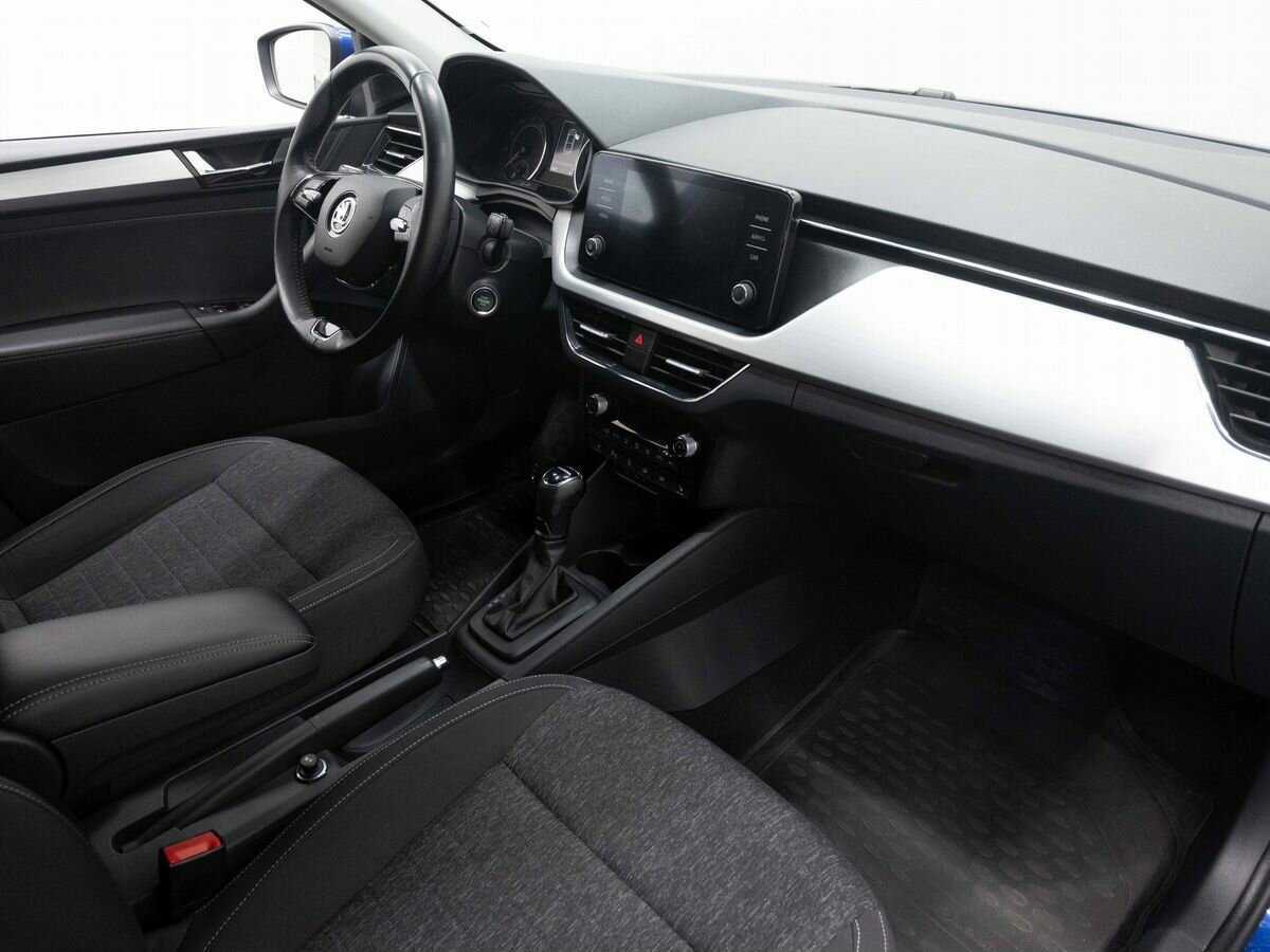 Купить Skoda Rapid с пробегом. Фото: #12