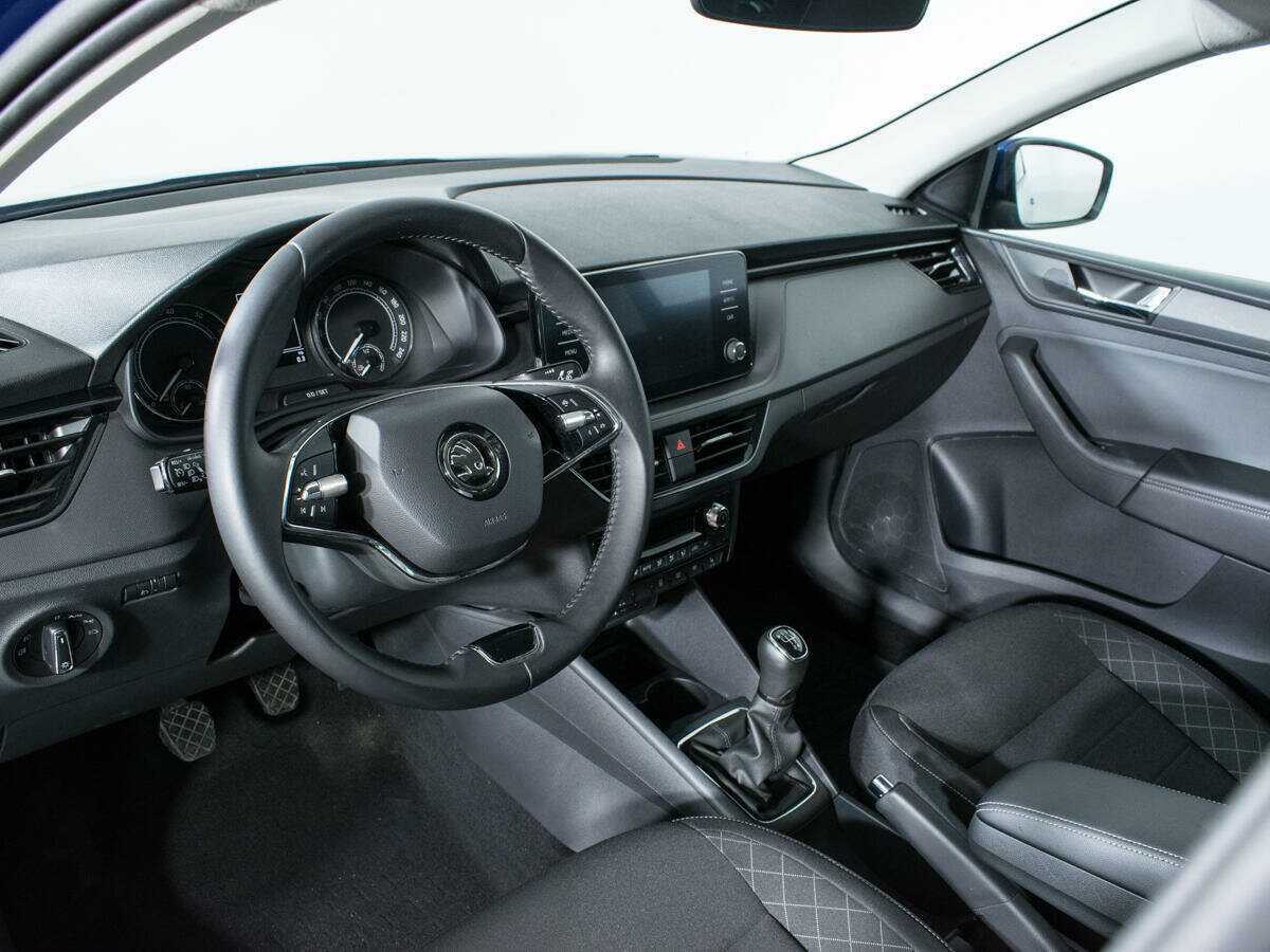 Купить Skoda Rapid с пробегом. Фото: #12