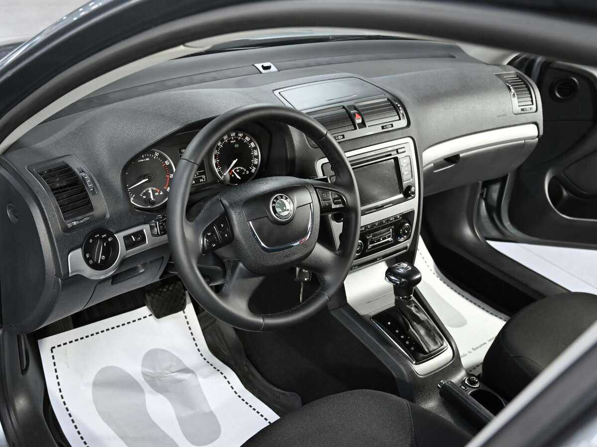 Купить Skoda Octavia с пробегом. Фото: #5