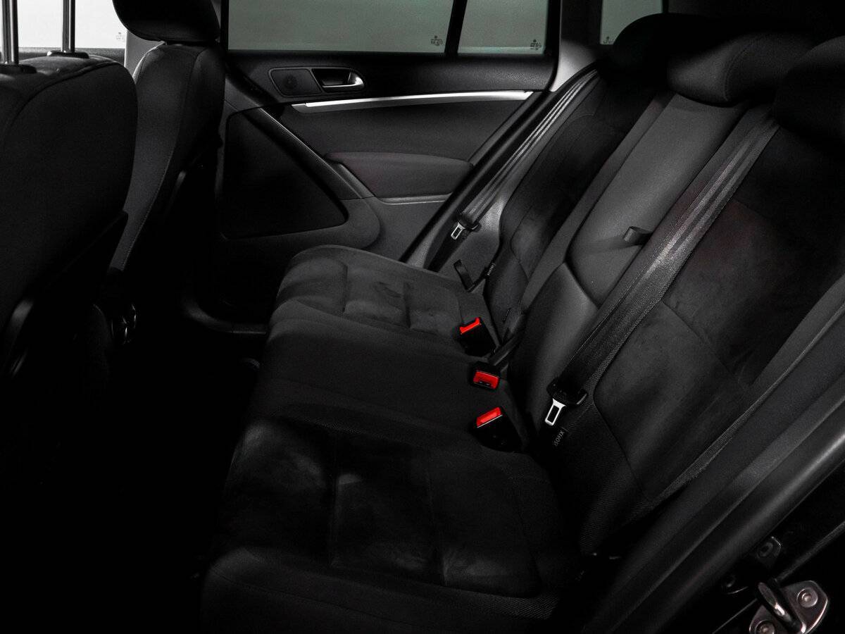 Купить Volkswagen Tiguan с пробегом. Фото: #9
