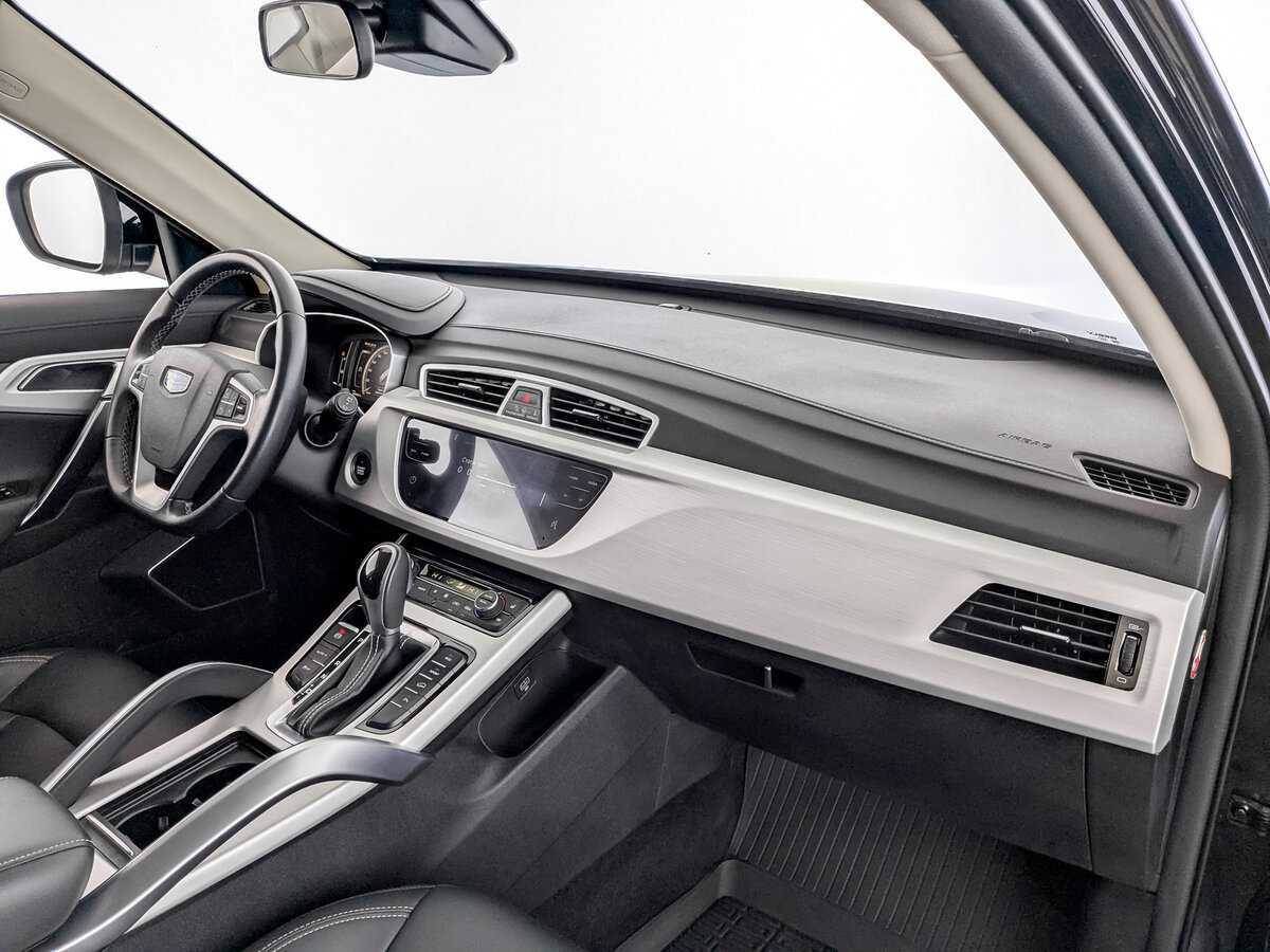 Купить Geely Atlas с пробегом. Фото: #10