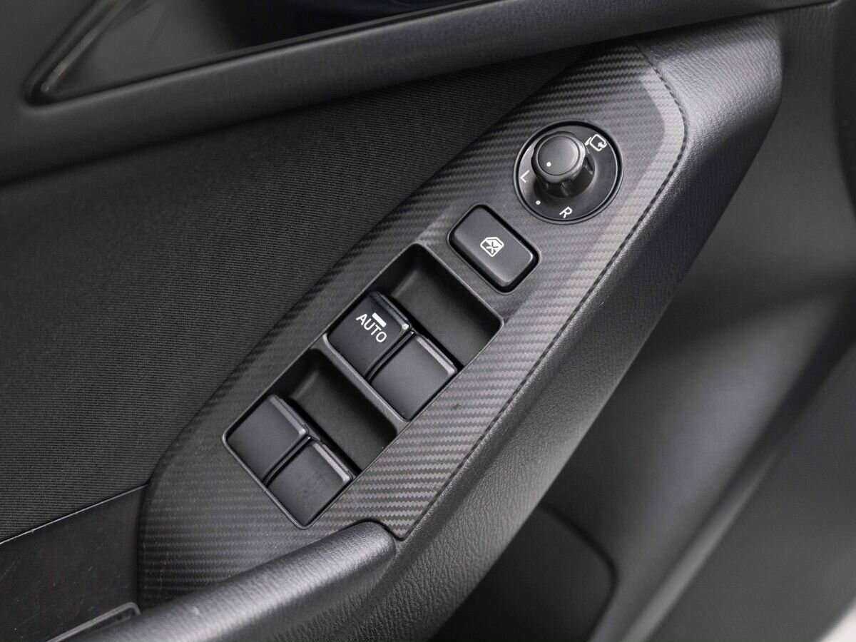 Купить Mazda 3 с пробегом. Фото: #15