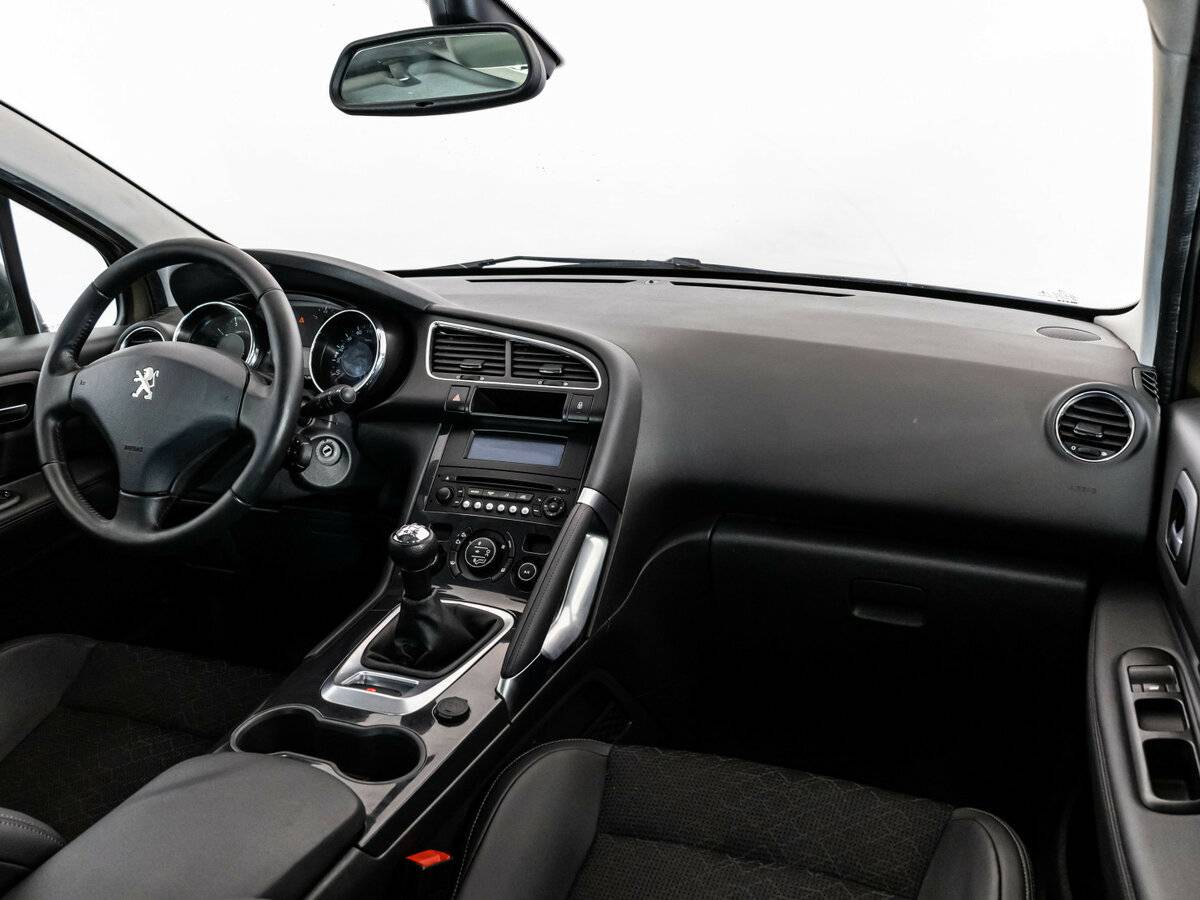Купить Peugeot 3008 с пробегом. Фото: #6