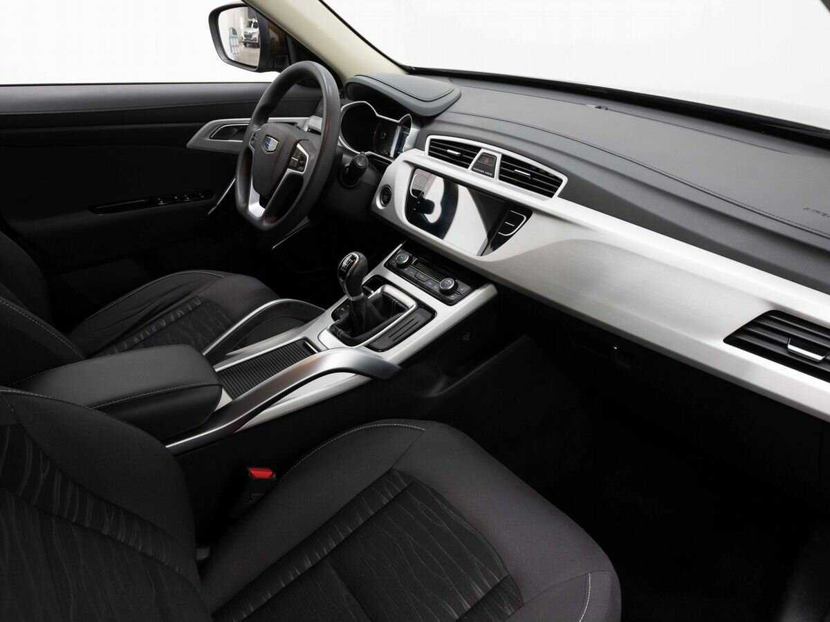 Купить Geely Atlas с пробегом. Фото: #12