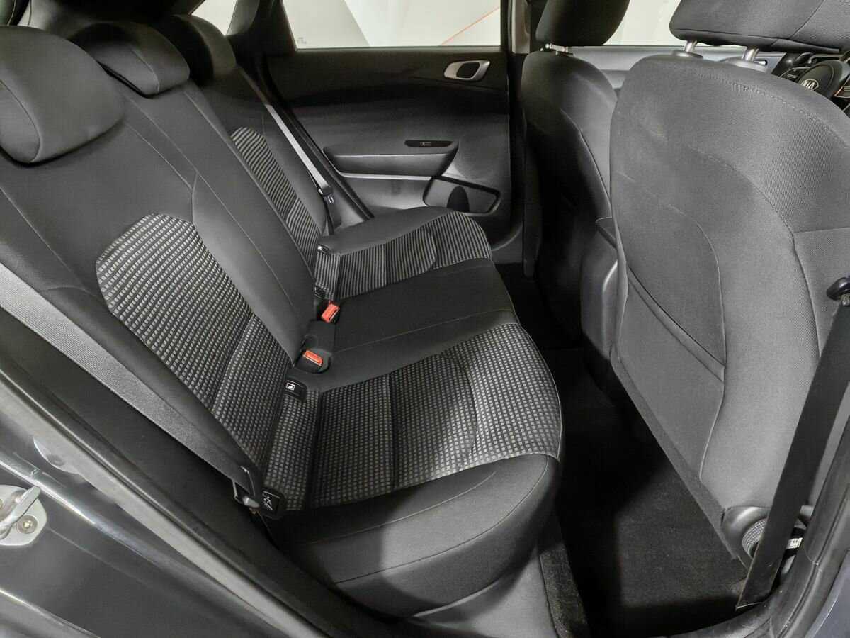 Купить Kia Ceed с пробегом. Фото: #11