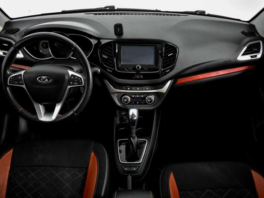 Купить Lada (ВАЗ) Vesta с пробегом. Фото: #9