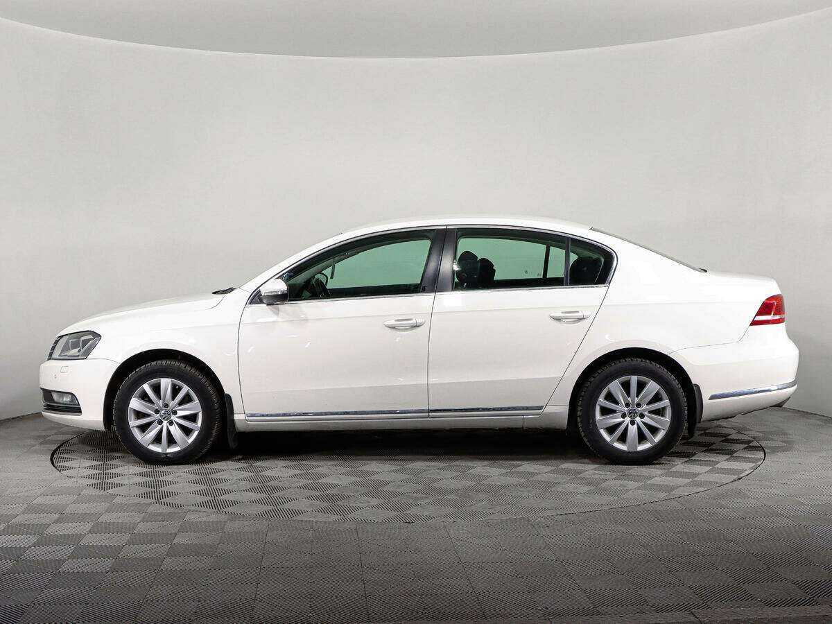 Купить Volkswagen Passat с пробегом. Фото: #7