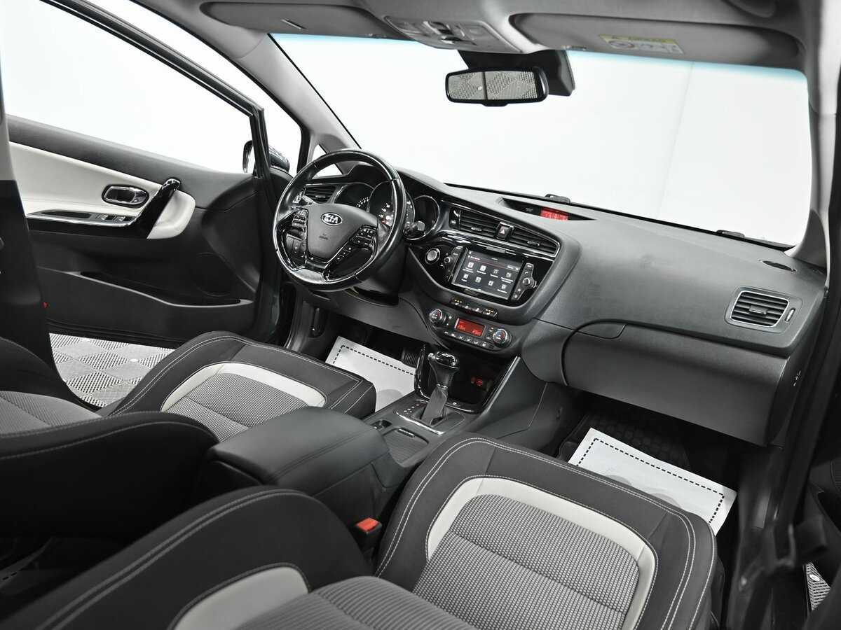 Купить Kia Ceed с пробегом. Фото: #6