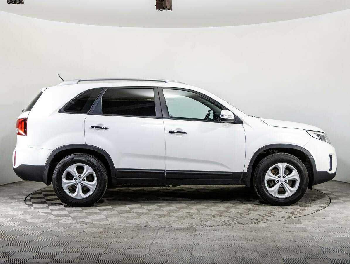 Купить Kia Sorento с пробегом. Фото: #3
