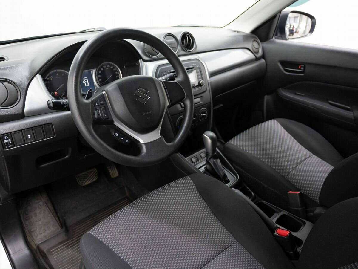 Купить Suzuki Vitara с пробегом. Фото: #4