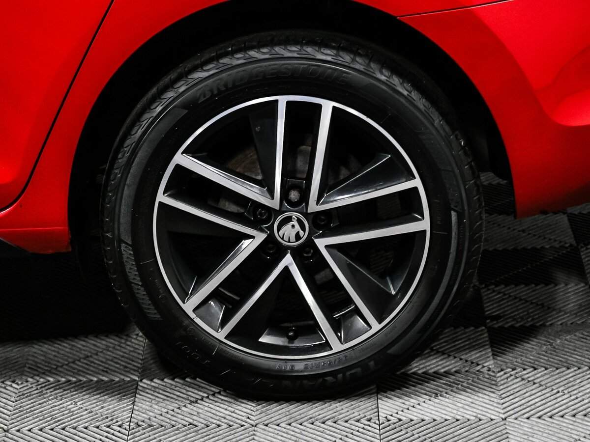 Купить Skoda Rapid с пробегом. Фото: #13