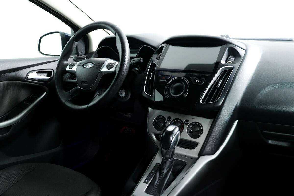 Купить Ford Focus с пробегом. Фото: #8