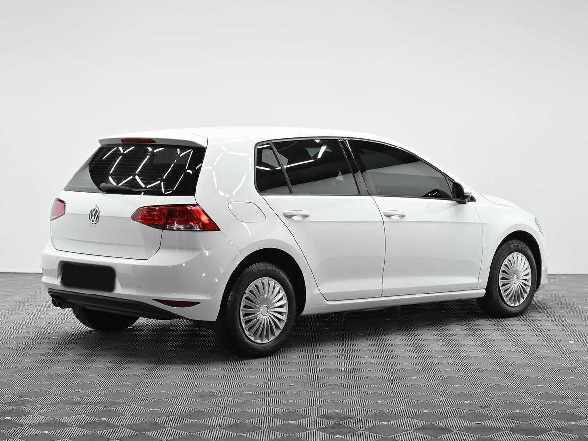 Купить Volkswagen Golf с пробегом. Фото: #4
