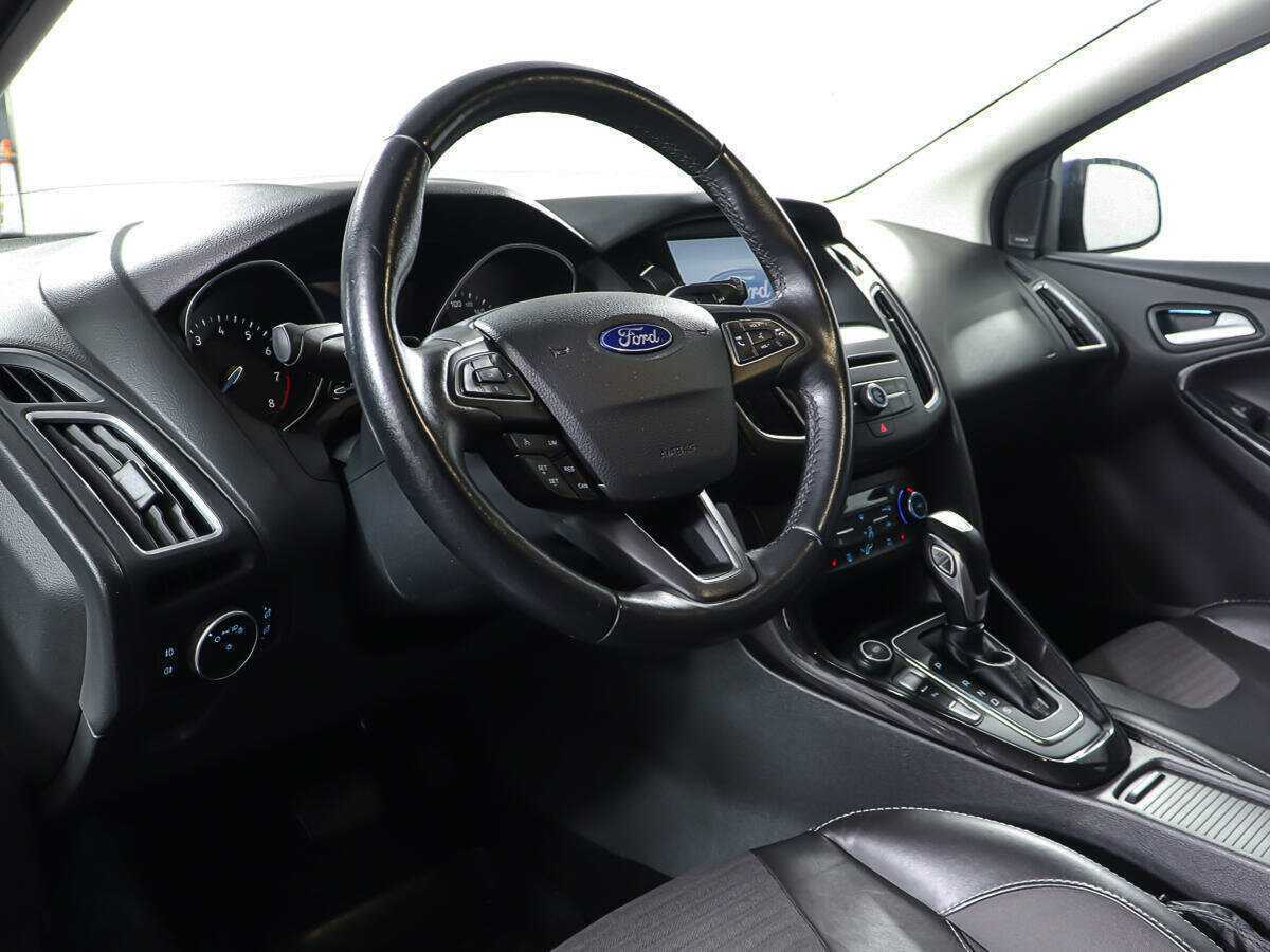Купить Ford Focus с пробегом. Фото: #12