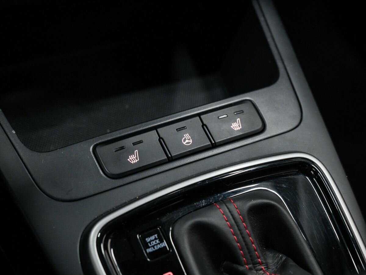 Купить Kia Rio с пробегом. Фото: #17