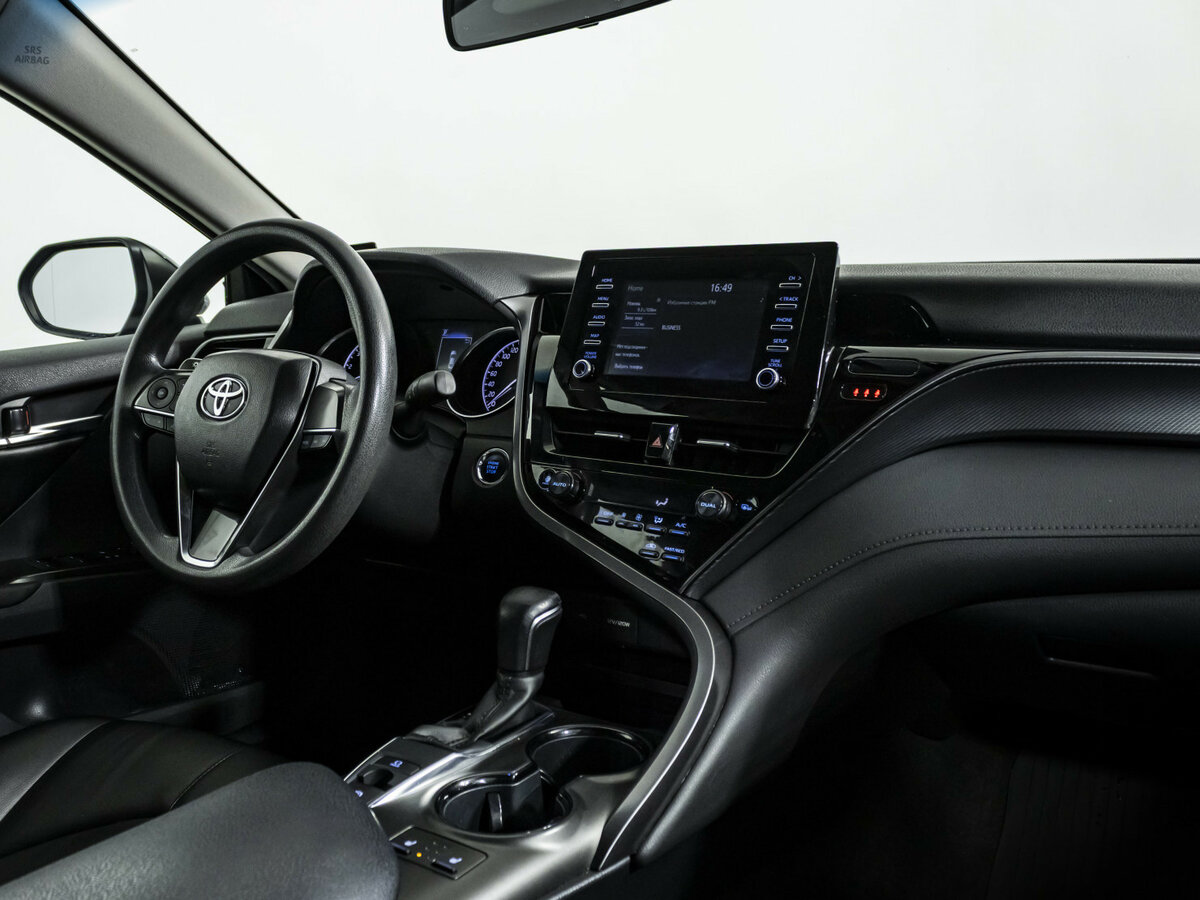 Купить Toyota Camry с пробегом. Фото: #6