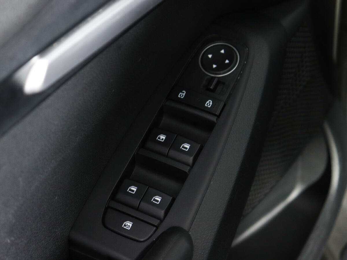 Купить Kia Seltos с пробегом. Фото: #14